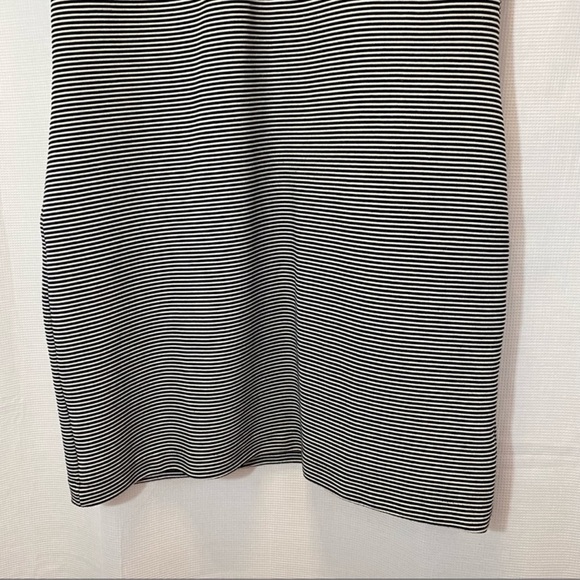 H&M Black & Grey Striped Mini Dress - Picture 4 of 9